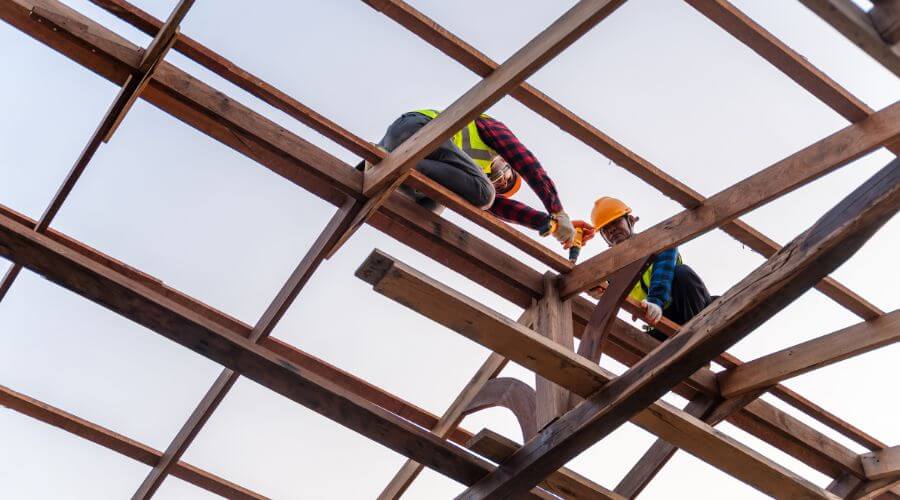 Expert Emergency Roof Repairs services in Brenham, TX